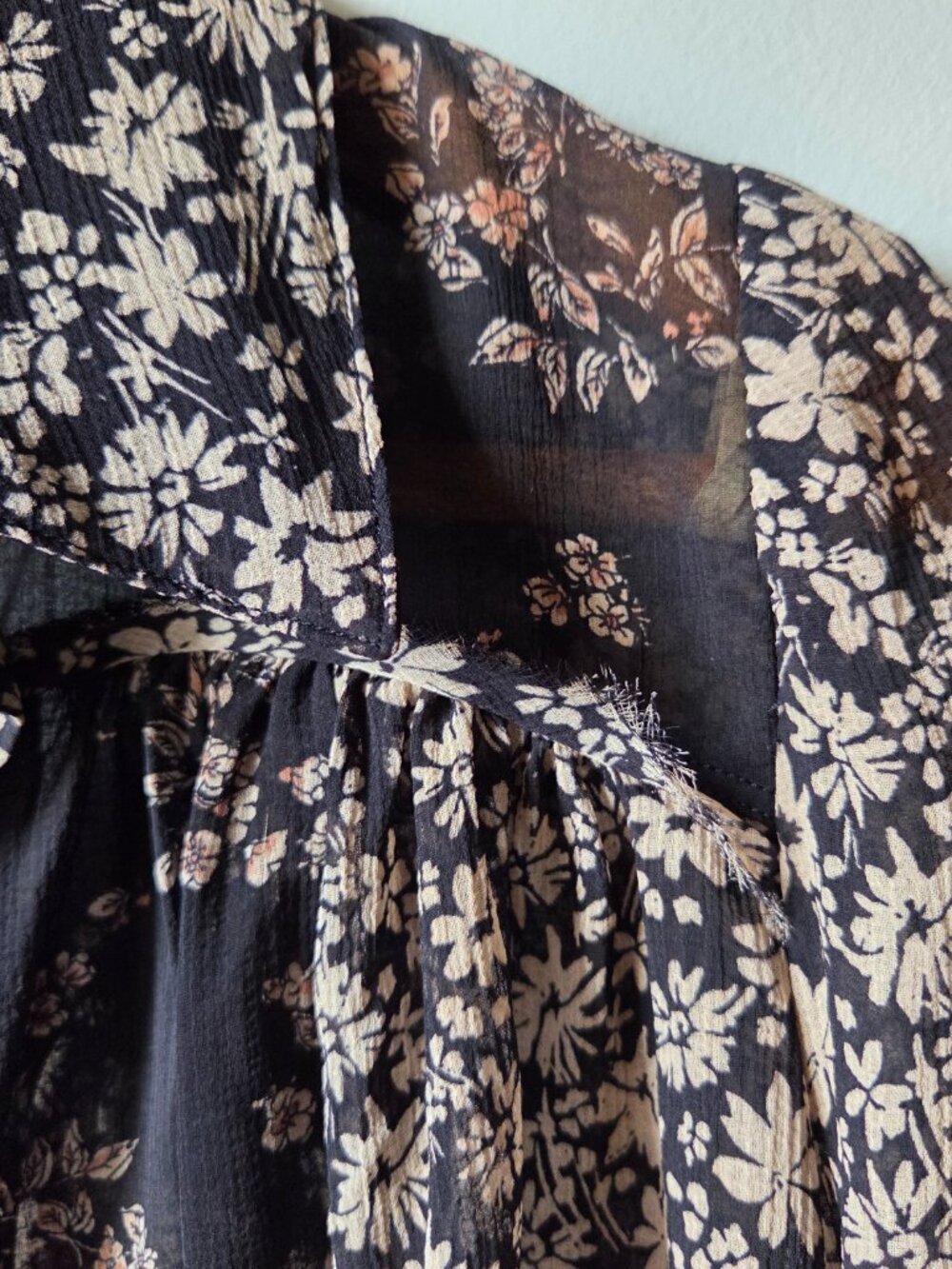 EUC FREE PEOPLE DITSY FLORAL ROMANTIC BOHO TOP SIZE XS - Picture 5 of 15